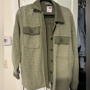 Women’s fleece shacket